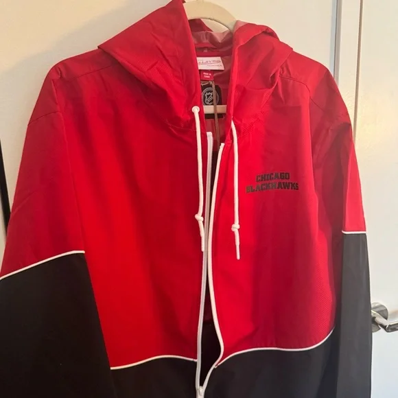 MITCHELL & NESS Chicago Blackhawks Lightweight Full-Zip Windbreaker Jacket NWT - Picture 4 of 6
